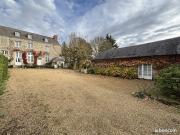 Chateau 6 pièces 211 m²