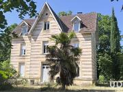 Château 9 pièces 195 m²