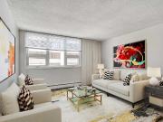 Chateau Apartments Studio Apartment for Rent at 505 6 St...