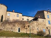 Château composé de 4 appartements et 3 gîtes 912m² Saint...