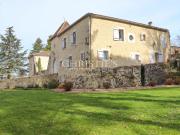 Château et pavillon du gardien, avec piscine et jacuzzi,...
