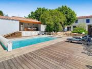 Chateau Gombert Bastide T6 de 171m² Jardin Piscine Pool...