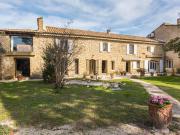 Chateau Réviscoulado 880m² Châteauneuf du Pape