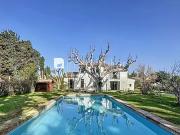 Châteaurenard 13160 Achat / Vente maison 7 pièces t7 piscine