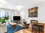 Chatfield Road, London, 2 Bedroom Apartment