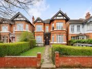 Chatsworth Road, London NW2, 1 bed flat to rent, £1,750...