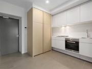 Rental! 1007/8 Pearl River Road, Docklands Apartment for...