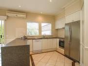 Deal! 10 Kielli Drive, Warrnambool, VIC 3280