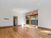Just in! 118 Bruce Street, Cooks Hill House for rent...