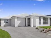 Deal! 1/21 Acland Drive, Horsley Apartment for rent...