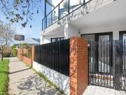 Deal! 1/33 Scarborough Beach Road, North Perth, WA 6006