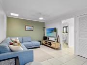Rental! 1/36 Point Cartwright Drive, Buddina, QLD 4575