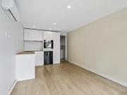 Cozy 1/68 West Burleigh Road, Burleigh Heads, QLD 4220