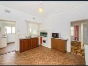 For Rent! 17 Eleanor Terrace, Murray Bridge, SA 5253