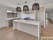 Unique 18 Dumesny Street, HORSHAM, VIC 3400 House for Rent