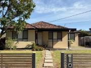 Cozy 1/9 Burns Avenue, Clayton South VIC 3169