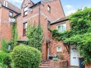 Unique 1 BA 2 bedroom Flat to rent, Chepstow Drive,...