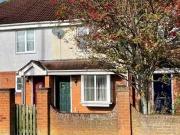 Nice 1 BA 2 bedroom terraced house for rent in Victoria...