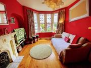 Deal! 1 BA 3 bedroom end of terrace house for rent in...