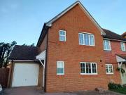 Deal! 1 BA 3 bedroom semi detached house for rent in Wye...