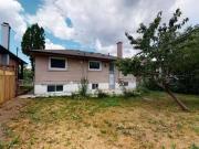 Rental! 1 Bedroom Esther Lorrie Park