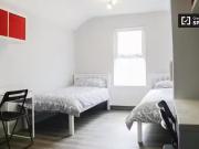 Cheap 1 BR 11 bedroom flat for rent in Cabra East, Dublin