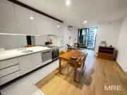 Cozy 1 BR 2804/639 Lonsdale Street, Melbourne, VIC 3000