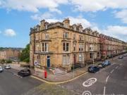 Nice 1 BR Property to rent in Learmonth Terrace, Comely...