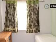 For Rent! 1 BR Room for rent in Dublin, perfect for females