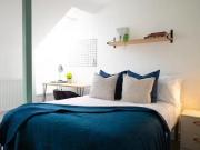 Nice 1 Room Thesiger Street 12 Bedroom House