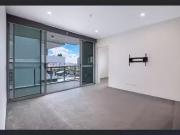 Cheap 2006/855 Stanley St, Woolloongabba Apartment for...