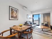 Deal! 2206/199 William Street, MELBOURNE Apartment for...