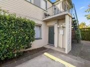 Deal! 2/29 Nudgee Road, Hamilton, QLD 4007