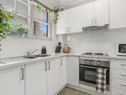 Cozy 2/48 54 Smith Street, Wollongong, NSW 2500