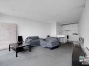 Cheap 2 bedroom apartment for rent in New Street,...