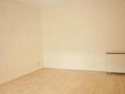 Cozy 2 bedroom flat for rent in Kingsway, West Wickham, BR4