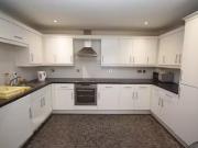 Nice 2 bedroom flat for rent in Parkhouse Court,...