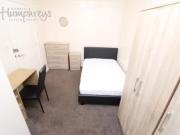 Charming 2 bedroom flat share for rent in Bodmin Grove,...