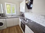 Cozy 2 bedroom Flat to rent, Whitton Road, Hounslow, TW3...