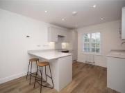 Charming 2 bedroom maisonette for rent in Harpenden...