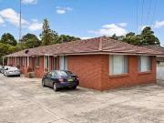 Cozy 2 BR 2/32 Poulter Street, West Wollongong, NSW 2500