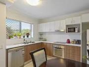 For Rent! 2 BR UNIT 211/25 41 Chancellor Village...