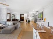 Cheap 2 Sturt Street, MOLENDINAR, QLD 4214 House for Rent