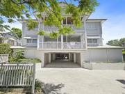 Cheap 3/19 Stamford Street, Yeerongpilly, QLD 4105