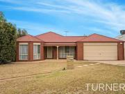 Cozy 33 Hender Avenue, Klemzig, SA 5087