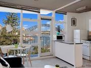 Charming 35/7 Lavender Street, Mc Mahons Point Apartment...