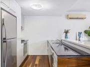 Deal! 39/25 Love Street, Bulimba, QLD 4171