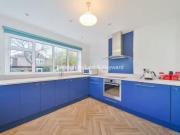 Cozy 3 BA 5 bedroom detached house for rent in Hayes...