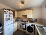 Cheap 3 bedroom semi detached house for rent in Pype...