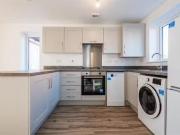 Cozy 3 bedroom semi detached house for rent in Willows...